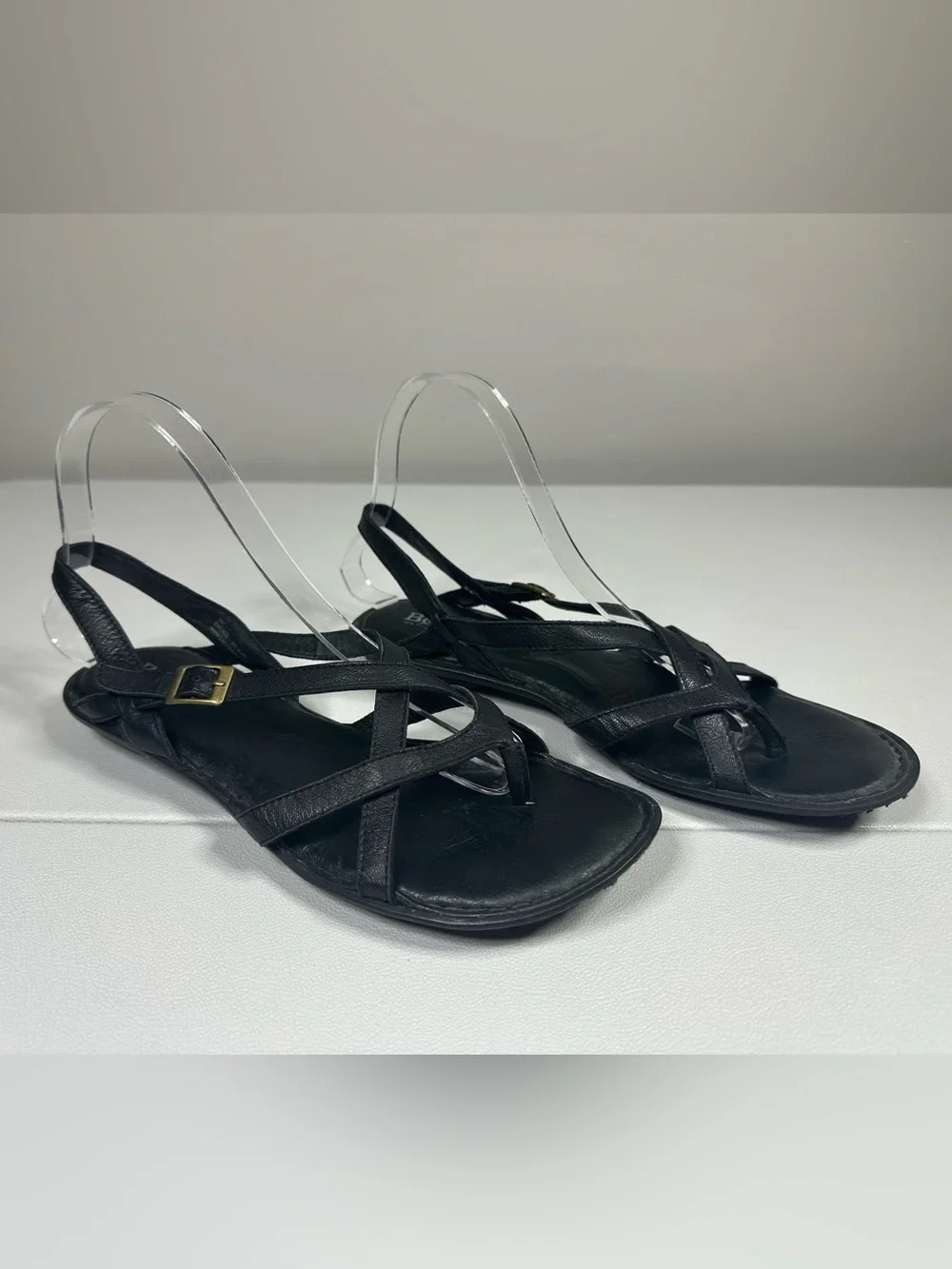 Born mai strappy